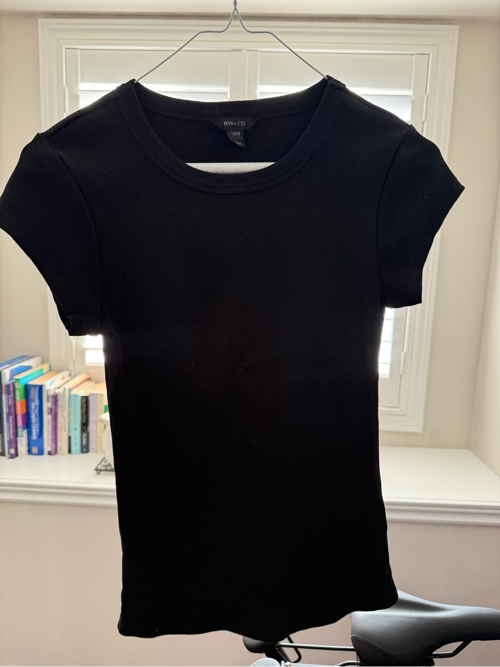 RW& Co Black Ribbed Short-Sleeve Top